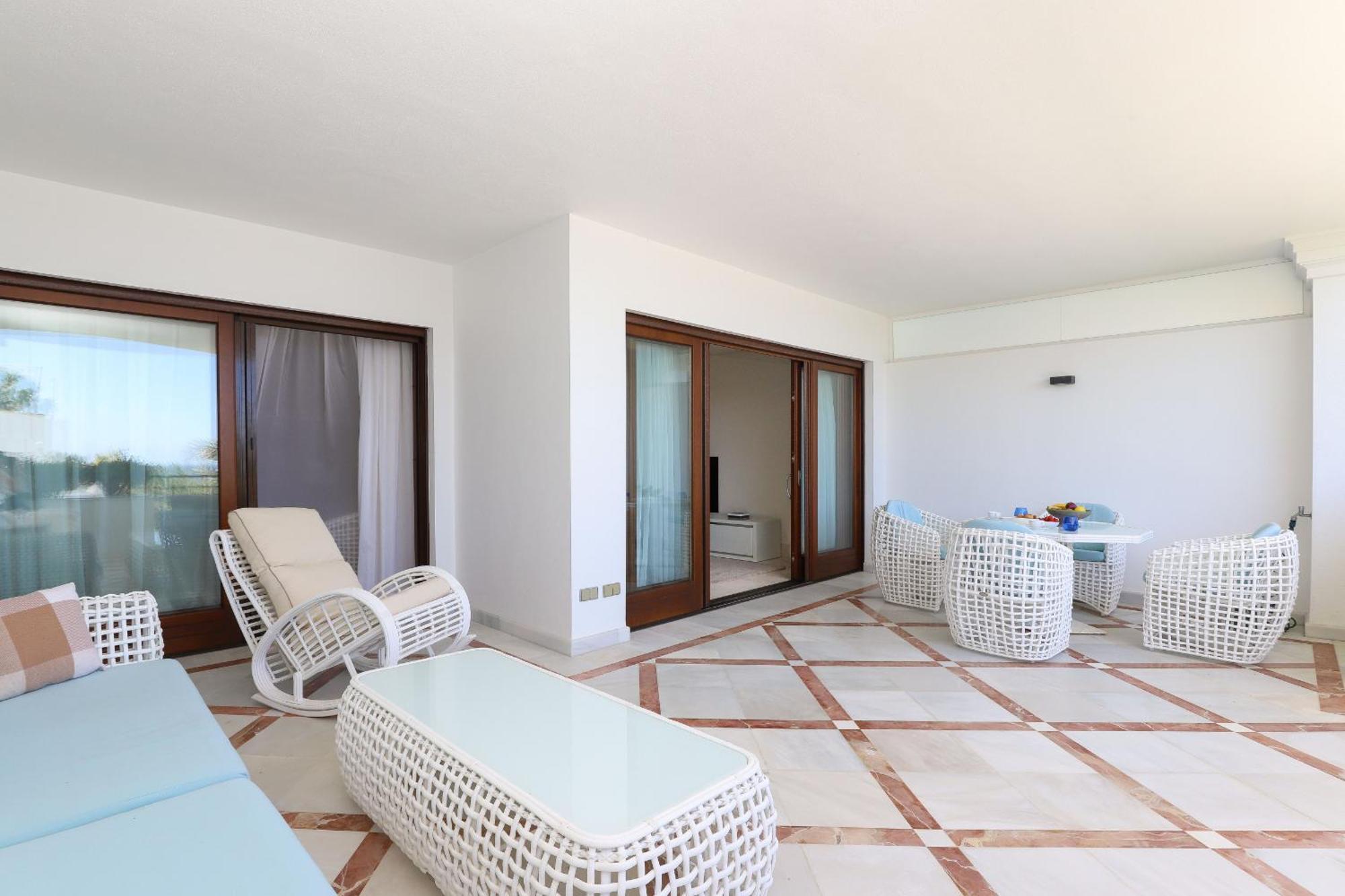 Doncella Luxury With Ocean View Apartment Estepona